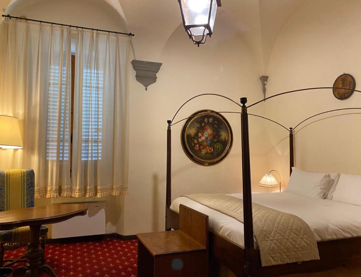 Quattro Gigli Hotel Montopoli in Val d'Arno Exterior photo